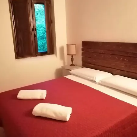 Lalchimista Del Borgo Bed & Breakfast Massa d'Albe