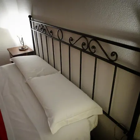 Bed & Breakfast Lalchimista Del Borgo Massa d'Albe